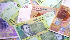 ارتفاع قيمة الدرهم مقابل الدولار بنسبة 0,66 في المائة