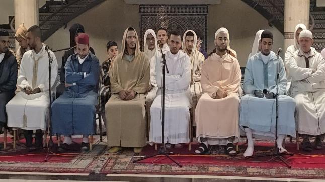 اختتام فعاليات “ليالي رمضان” بالدشيرة الجهادية في أجواء روحانية متميزة.