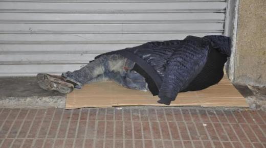 وفاة المشردين متجمدين من البرد بمراكش تتواصل من جديد