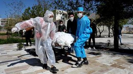تسجيل 212 وفاة بسبب “كورونا” خلال 24 ساعة بإيران