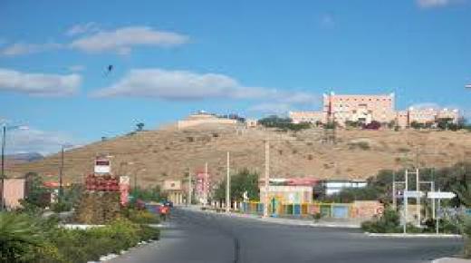 طاطا: طبيب جراح وحيد لـ 125000 نسمة، ينذر بكارثة .