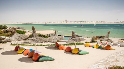 التوقيع بالداخلة على اتفاقيتين لإعداد الميثاق المعماري والنهوض بالجانب البيئي للمدينة