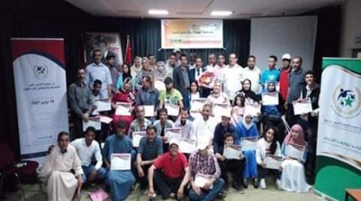 جمعية الحماس بايت ملول تواصل التكوين حول تقنيات التواصل الفعال.