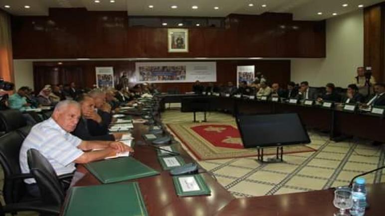 عامل إقليم ورزازات يترأس لقاءا تحسيسيا بأهمية تنمية الطفولة المبكرة.