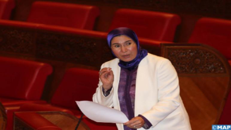 السيدة الوفي تؤكد على أهمية تعزيز ارتباط الكفاءات المغربية بالخارج بوطنهم الأم عبر فتح مجال الاستثمار أمامهم
