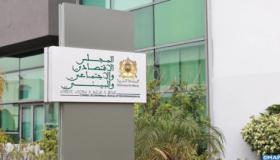 تحرر المرأة يمر عبر كسر “السقف الزجاجي”