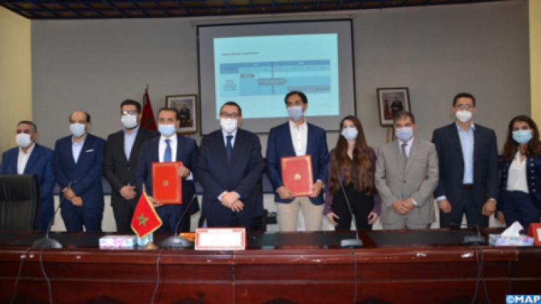التوقيع على اتفاقية شراكة بين المركز الجهوي للاستثمار لسوس ماسة و” كلوفو المغرب” بأكادير