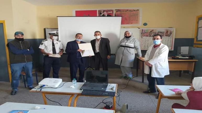 الحملات التحسيسية للامن بالوسط المدرسي تتواصل بفعالية في فضاءات مدارس جماعة انزكان