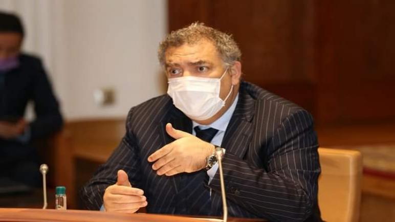 لفتيت: لن نصرح بإقامة الأعراس والجنائز والتظاهرات إلا بعد انحصار الوباء