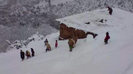 برودة شديدة وتساقطات مطرية وثلجية منتظرة غدا بعدة مناطق مغربية
