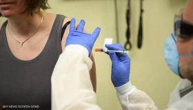 البروفيسور حمضي:المواطنون المستهدفون سيستفيدون من لقاحي”سينوفارم”وأسترازينيكا”