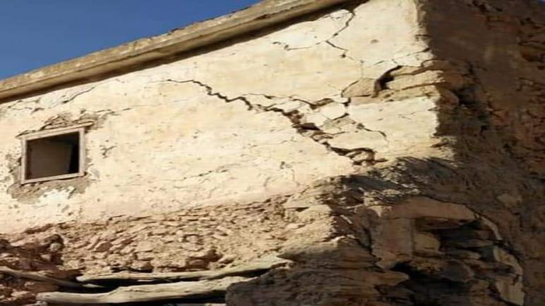 منازل مهجورة آيلة للسقوط تهدد سلامة المواطنين بالمزار ضواحي ايت ملول