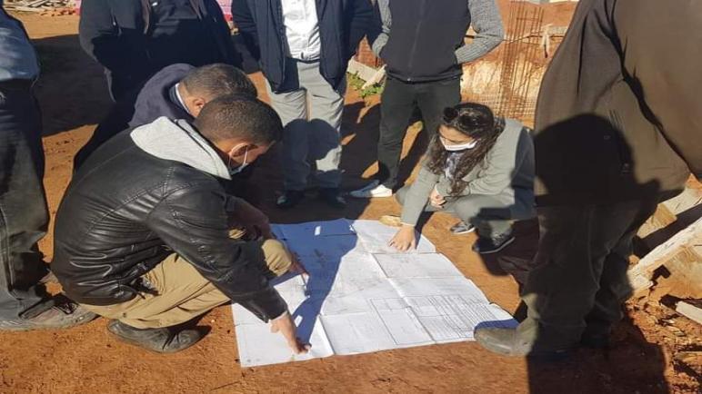 المديرة الإقليمية بسيدي بنور تتفقد ورش بناء ثانوية تأهيلية بداخلية بجماعة بني هلال