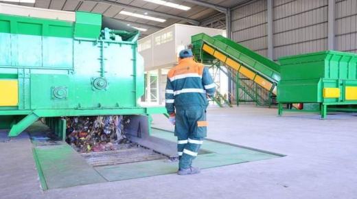 المصادقة على إحداث مركز طمر و تثمين النفايات المنزلية بطانطان