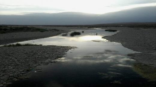 التلوث البيئي يجتاح منطقة سيدي الطاهر باقليم تارودانت والجهات المسؤولة تراقب الوضعية في صمت