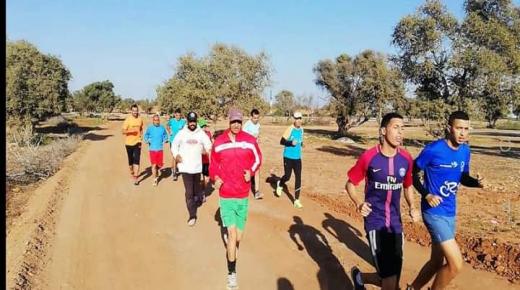 انطلاق الأنشطة الرياضية بالفضاء الغابوي بعد انتهاء حملة النظافة التي نظمتها فعاليات جمعوية بأيت ملول