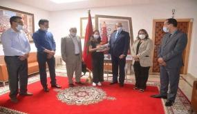 بعد تألقها في المسابقة الدولية لرسائل الأطفال.. عامل إقليم اليوسفية يستقبل ريم لبيض