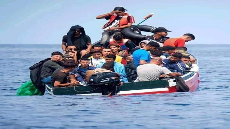 العيون.. اعتراض 58 مهاجرا غير شرعي من بلدان إفريقيا جنوب الصحراء في طريقهم نحو جزر الكناري
