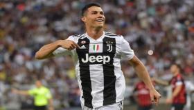 رونالدو يبلغ نادي “يوفنتوس” برغبته في الرحيل