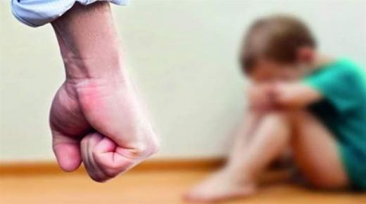 “بلا رحمة ولا شفقة”.. أب يخنق طفله البالغ من العمر خمس سنوات حتى الموت ضواحي سيدي بنور