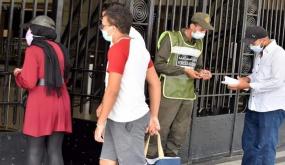 المرافق العمومية تتشدد في مطالبة المغاربة بتقديم وثيقة “الجواز الصحي”