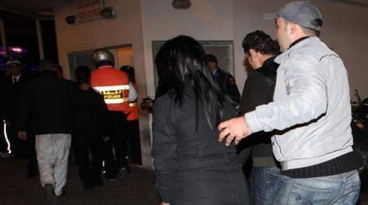 ضمنهم 7 فتيات..مداهمة فيلا واعتقال 22 شخصا بضواحي مراكش