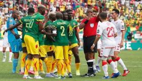 سيكازوي يسبب فضيحة تحكيمية بـ”الكان”