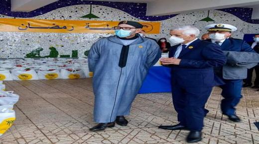 الملك يطلق عملية رمضان هذا العام لمساعدة حوالي ثلاثة ملايين فقير بقفف تصل ميزانيتها إلى حوالي 10 مليارات