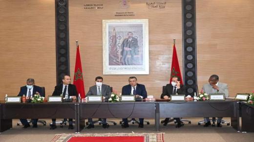 وزير العدل يناقش وضعية المحاكم بالدار البيضاء
