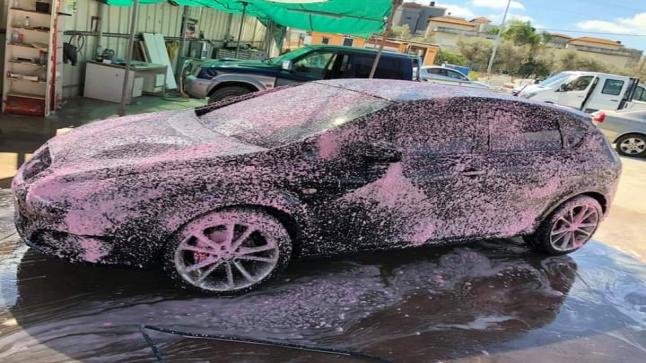 السلطات تشرع في إغلاق محلات غسل السيارات بمياه الشرب