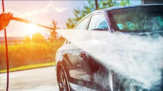 بني ملال… إغلاق محلات لغسل السيارات تستعمل مياه الشرب