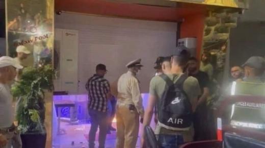 سلطات طنجة تغلق مقهى الفنان زهير البهاوي