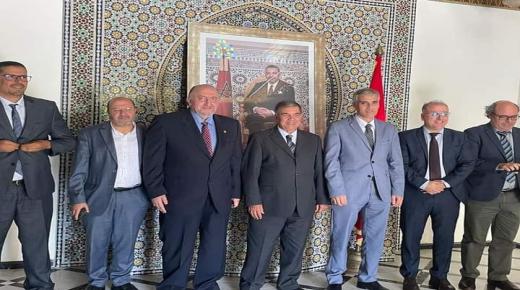 مسؤولي الوكالة الوطنية لتنمية الواحات في لقاء مع مدير البنك الإسلامي لشمال إفريقيا