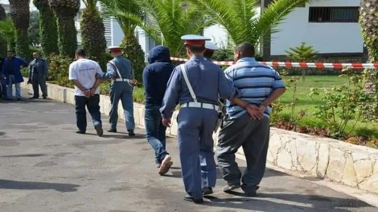 رشوة بقيمة 70 ألف درهم تسقط وكيل ملك مزيف ضواحي الدار البيضاء
