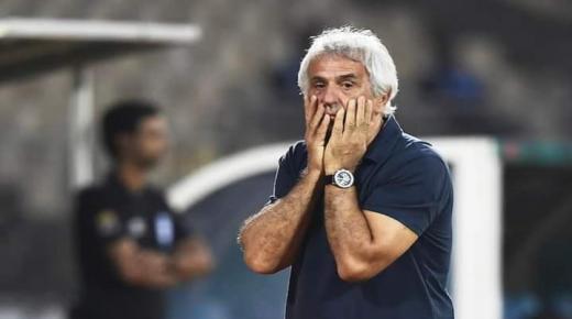 نقود ومجوهرات وساعات فاخرة.. سرقة منزل مدرب منتخب المغرب السابق