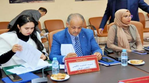 المصادقة على اتفاقية التعاون والشراكة بين مؤسسة التعاون الوطني والمجلس الإقليمي لسيدي افني