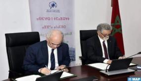 تفعيل الطابع الرسمي للأمازيغية.. توقيع اتفاقية شراكة بين المعهد الملكي للثقافة الأمازيغية ومجموعة بريد المغرب