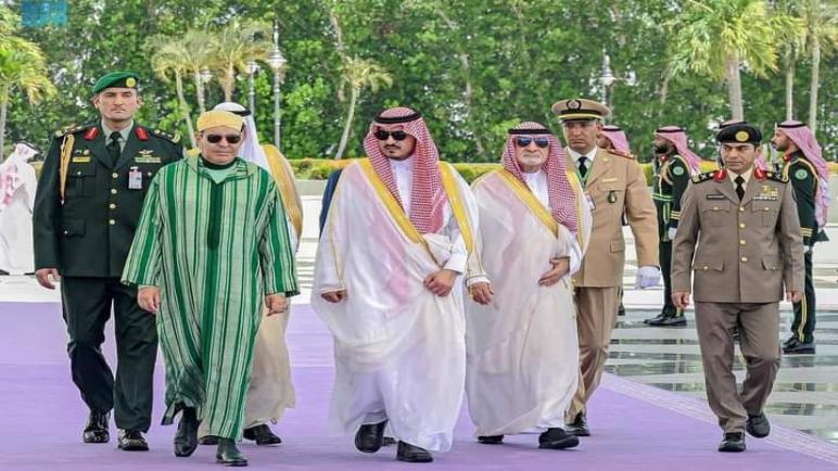صاحب السمو الملكي الأمير مولاي رشيد يحل بجدة لتمثيل صاحب الجلالة في القمة العربية