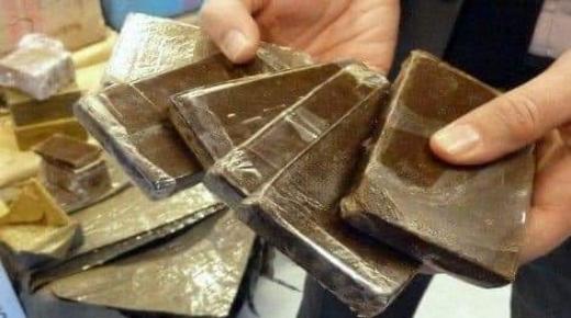 إجهاض محاولة للتهريب الدولي للمخدرات وحجز 323 كيلوغرام من الشيرا