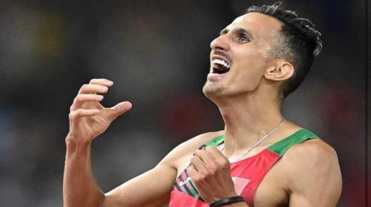 الملك محمد السادس يهنئ سفيان البقالي