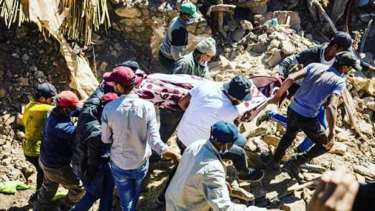 توقيف أربعة أشخاص للاشتباه في ارتباطهم بشبكة إجرامية متورطة في سرقة المساعدات الموجهة لضحايا زلزال الحوز