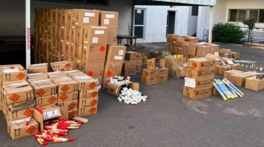 وجدة .. حجز 62 ألف و450 وحدة من المفرقعات والشهب الاصطناعية المهربة