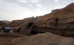 شاطئ إمسوان ضواحي أكادير بين جمالية المكان وخطورة تساقط الحجارة من الجبل