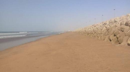 حملة “بحر بلا بلاستيك” تحط الرحال بشاطئ فم الواد ضواحي العيون