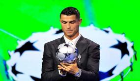 كريستيانو رونالدو يحصل على تكريم خاص من الاتحاد الأوروبي لكرة القدم خلال قرعة دوري أبطال أوروبا