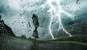 طقس اليوم.. أمطار رعدية بهذه المناطق
