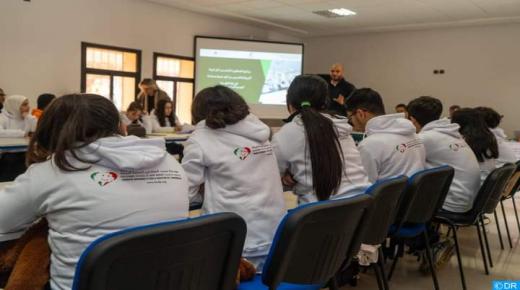 إطلاق الورشات الجهوية للتكوين وتعزيز قدرات المجتمع التربوي للفترة 2025-2024