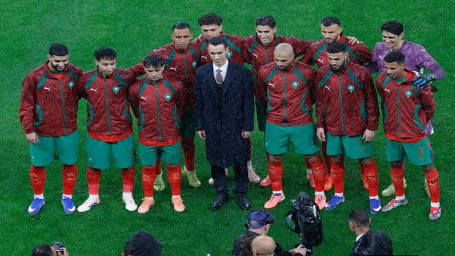 انطلاق مباراة المغرب وجزر القمر بحضور ولي العهد الأمير مولاي الحسن