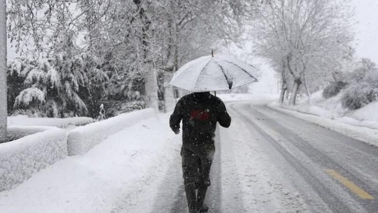 تساقطات مطرية قوية وتساقطات ثلجية ورياح قوية يومي الجمعة والسبت بعدد من مناطق المملكة