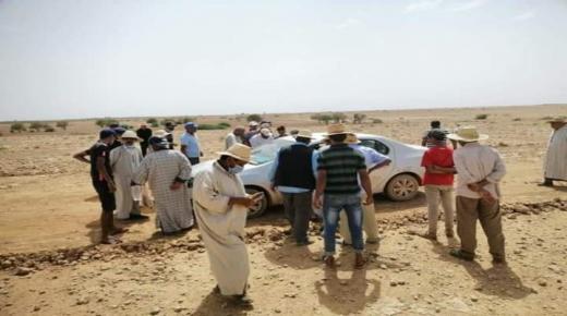 ساكنة افروكة جماعة كماسة إقليم شيشاوة تحتج ضد ترامي رجل أعمال على أراضيها وتناشد السلطات بالتدخل